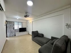 Blk 308 Hougang Avenue 5 (Hougang), HDB 3 Rooms #574171051